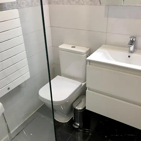 Villa Velazquez 116 *